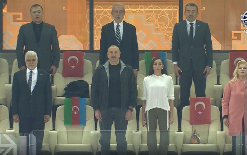 olke-bashchisi-xanimi-ile-qarabag-qalatasaray-matchinda