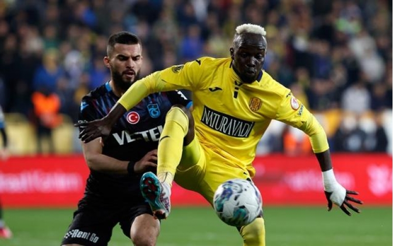 trabzonspordan-shokmeglubiyyet-mubarizeni-dayandirdi