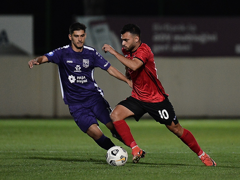 qebelenin-futbolchusu-uchun-yubiley