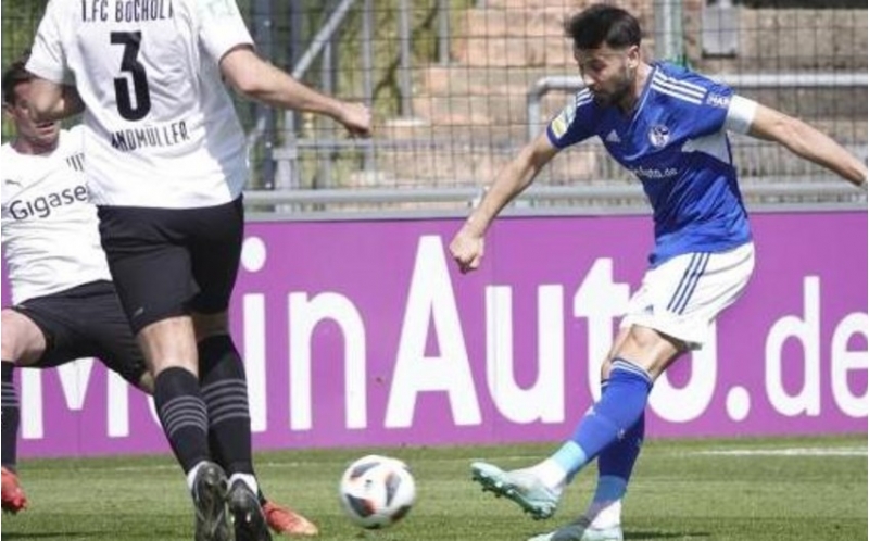 futbolchumuz-komandasini-tenqid-etdi