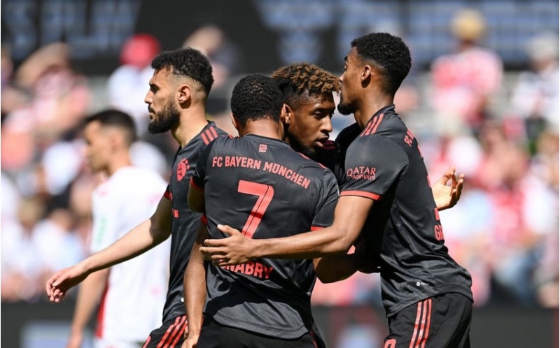 bavariya-ardicil-11-ci-defe-bundesliqa-chempionlugunu-qazanib