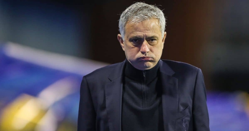 mourinyo-avrokuboklarda-ilk-defe-finalda-meglub-oldu