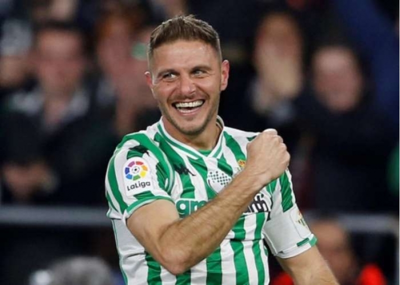 41-yashli-futbolchu-ispaniya-rekordunu-tekrarladi