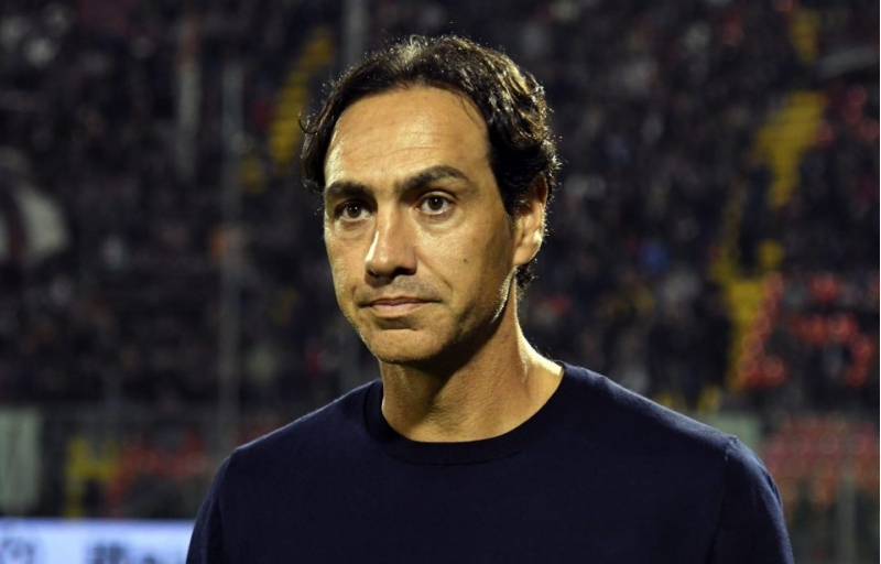 nesta-futbola-qayidir