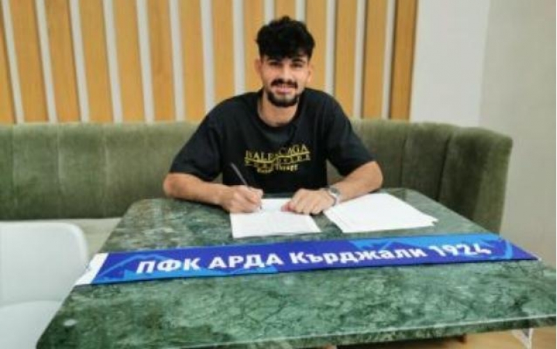 zireden-bolqaristan-klubuna