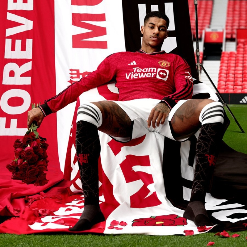 ingiltereli-futbolchu-krishtianu-ronaldunu-tenqid-edib-