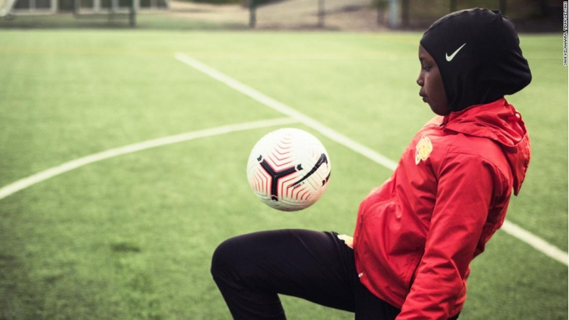hicabli-qadinlar-fransada-futbol-oynaya-bilmeyecek