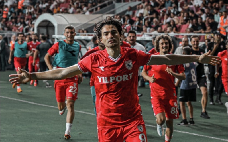 qarabag-turkiyeli-futbolchuya-teklif-gonderib