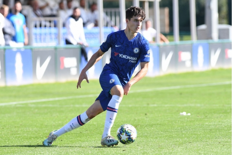 yetirmesi-chelsiye-qayida-biler
