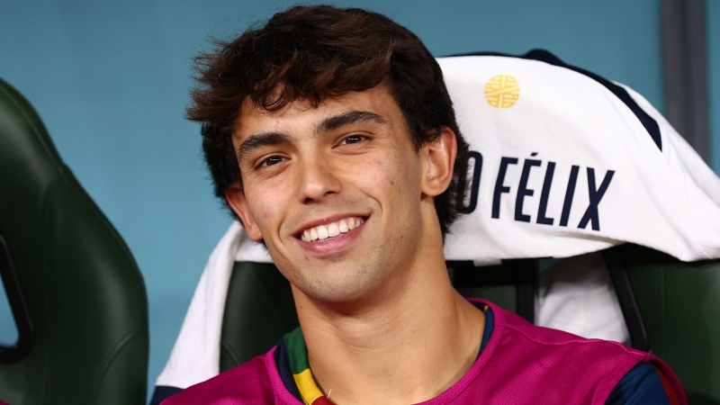 portuqaliyali-ulduz-psj-ye-can-atir