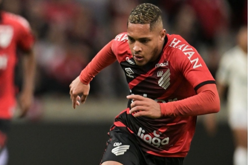 barselona-yeni-transferi-resmileshdirdi