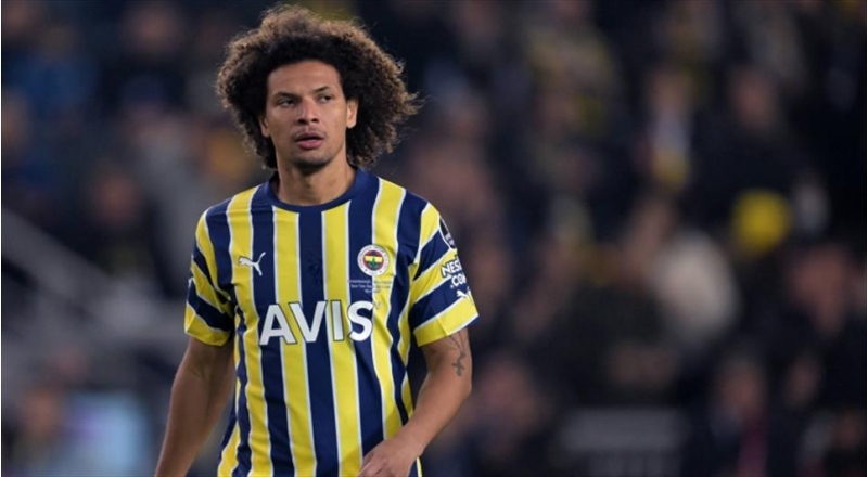 fenerbagcha-iki-futbolchu-ile-vidalashacaq