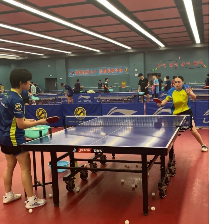 stolustu-tennischilerimizin-chin-toplanishi-davam-edir