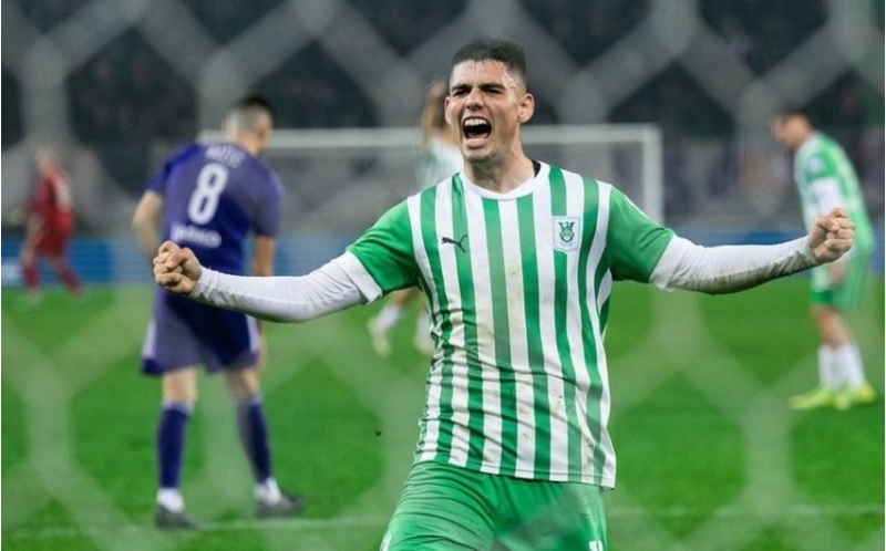 olimpiya-qarabagla-oyundan-sonra-futbolchusunu-satib
