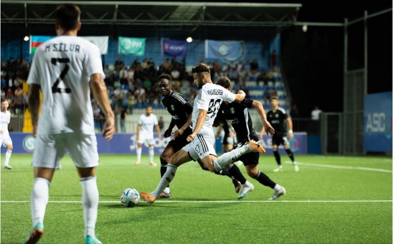 qarabag-son-12-movsumun-ugursuz-startina-imza-atib