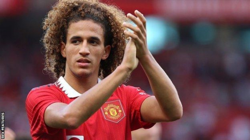 beshiktash-manchester-yunaytedin-futbolchusunu-isteyir