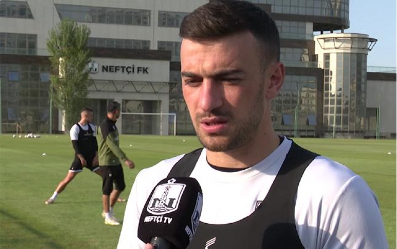 qara-qarayev-neftchiye-tam-alishmisham