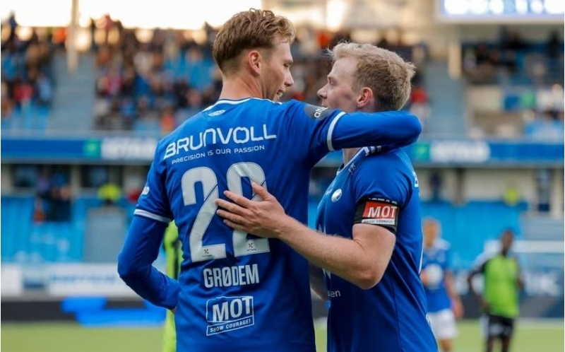 moldenin-3-futbolchusu-qarabagla-oyunu-buraxa-biler
