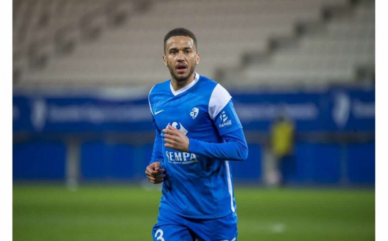 araz-naxchivan-fransanin-u-21-yigmasinin-sabiq-futbolchusunu-transfer-edib
