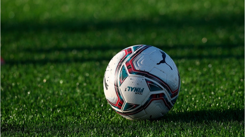 ukrayna-idman-nazirliyi-fifa-ve-uefa-ni-rusiyalilarin-olkeye-buraxilmasi-ile-bagli-qerari-legv-etmeye-chagirib