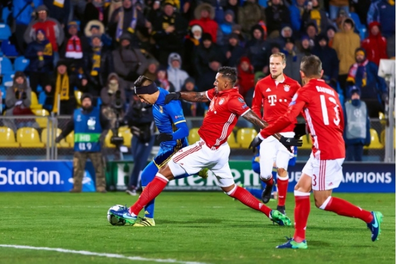 bavariya-legioneri-ile-vidalashir