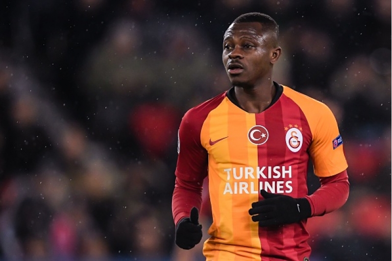 fenerbagcha-sabiq-qalatasaraylinin-transferine-hazirlashir-