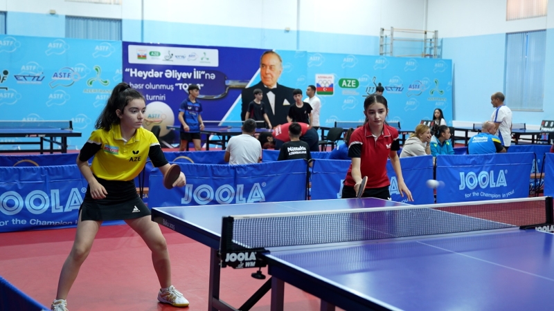 stolustu-tennis-uzre-azerbaycan-birinciliyi-bashlanib