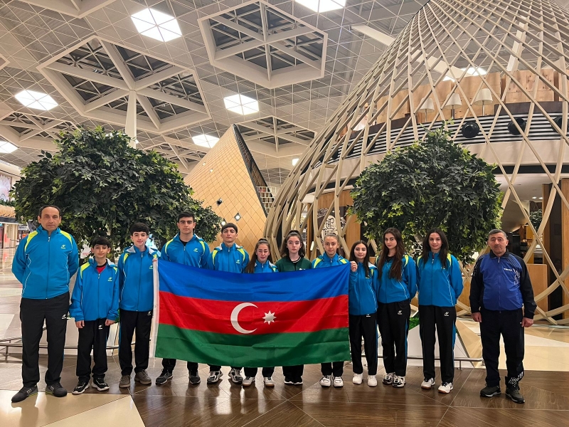 stolustu-tennischilerin-riqa-sinagi