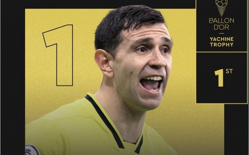 millinin-qapichisi-lev-yashin-mukafati-aldi