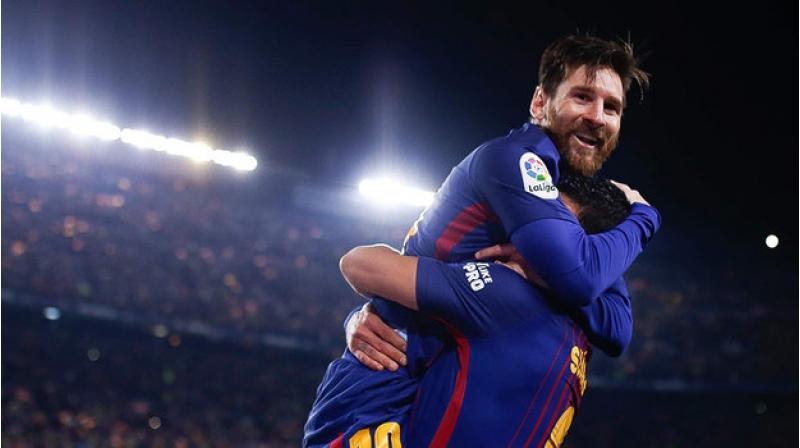 lionel-messi-en-sevdiyi-qoldan-danishdi