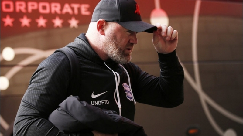 manchester-yunaytedin-kechmish-futbolchusu-reqib-komandaya-qatilmaq-isteyir-