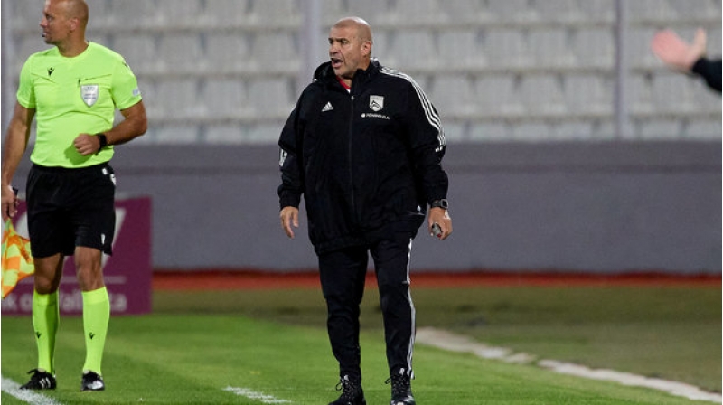 millinin-meshchqisi-futbolchunu-tehdid-ve-tehqir-edib