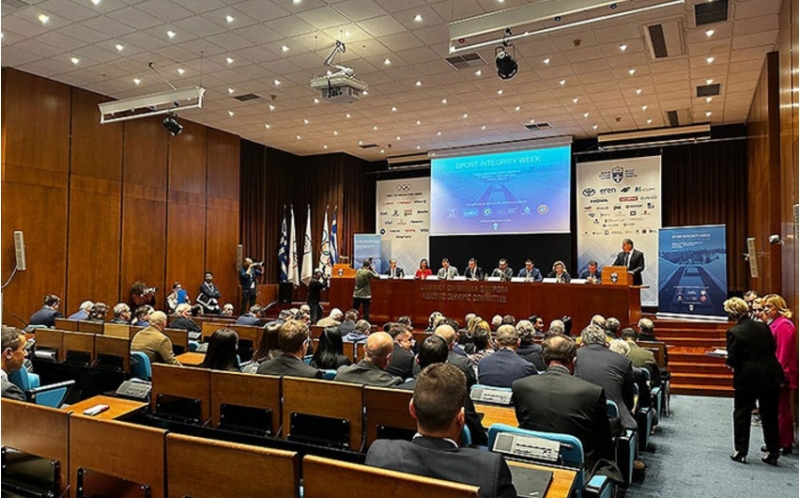 affa-resmileri-yunanistanda-beynelxalq-tedbirde-ishtirak-edirler