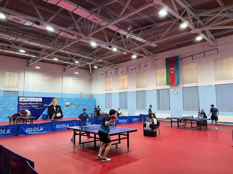 ulu-onder-heyder-eliyevin-xatiresine-hesr-olunan-stolustu-tennis-turniri-kechirilib