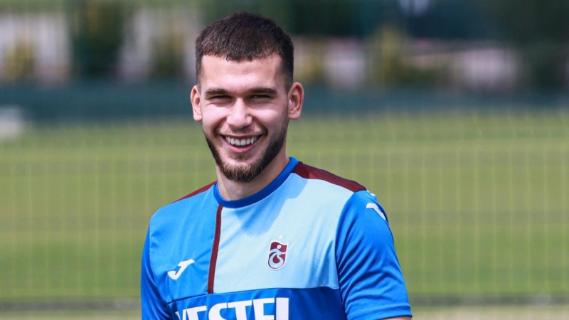 trabzonsporda-gozlenilmeyen-ayriliq-