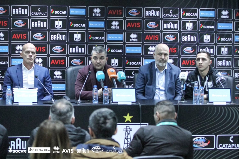 neftchinin-yeni-bash-meshqchisi-achiqlandi-2