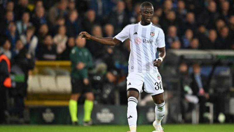 beshiktashdan-ayrilan-erik-bai-ispaniya-klubuna-transfer-olunub