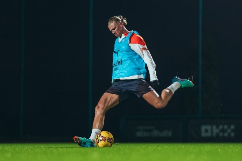 holand-fanatlarina-xosh-xeber