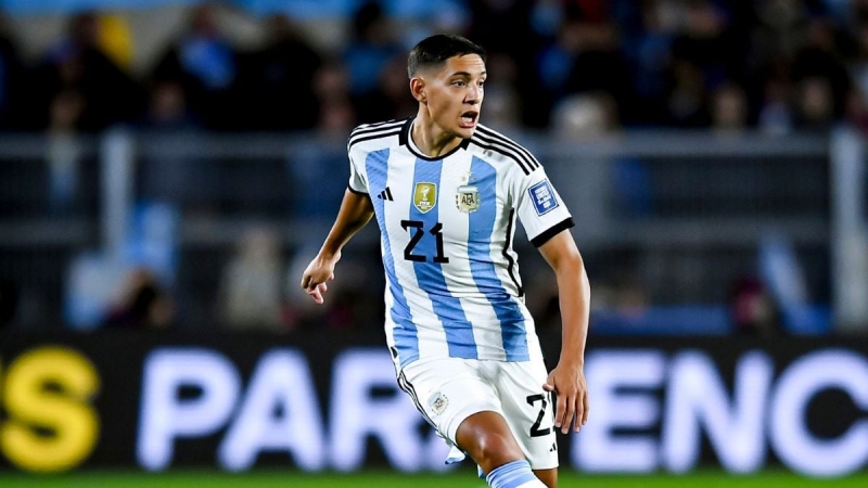 atletiko-madrid-sag-cinah-mudafiechisiyle-yeni-muqavile-imzalayacaq