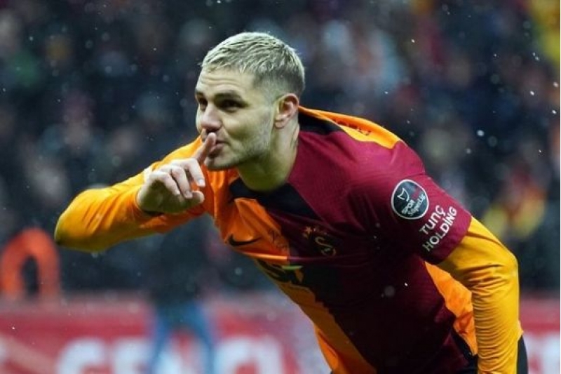 qalatasarayda-ikardi-teshvishi