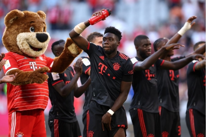 real-bavariyanin-futbolchusundan-xahish-etdi