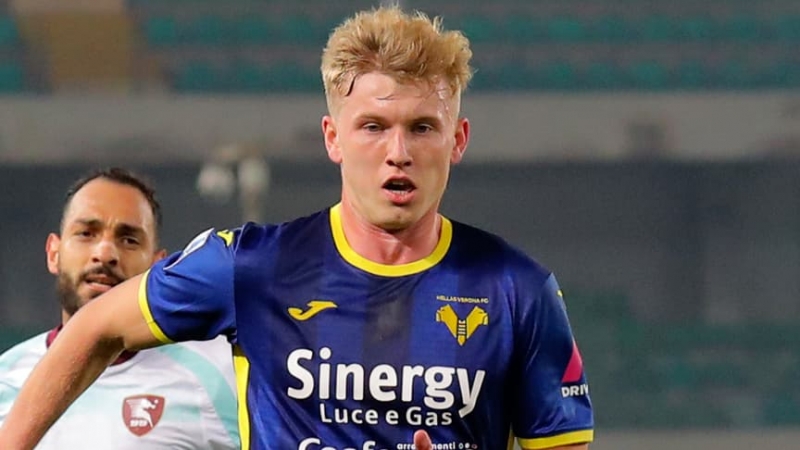 ingiltere-klublari-shotlandiyali-futbolchuyla-maraqlanirlar-