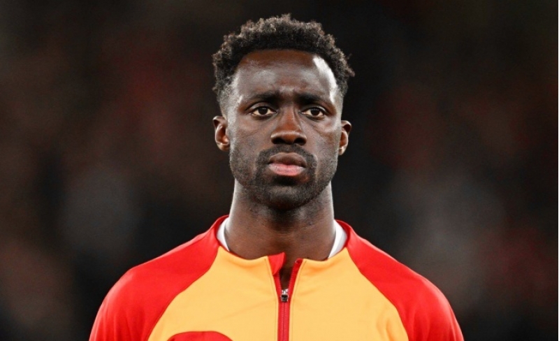 napoli-kolumbiyali-mudafiechiyle-maraqlanir-