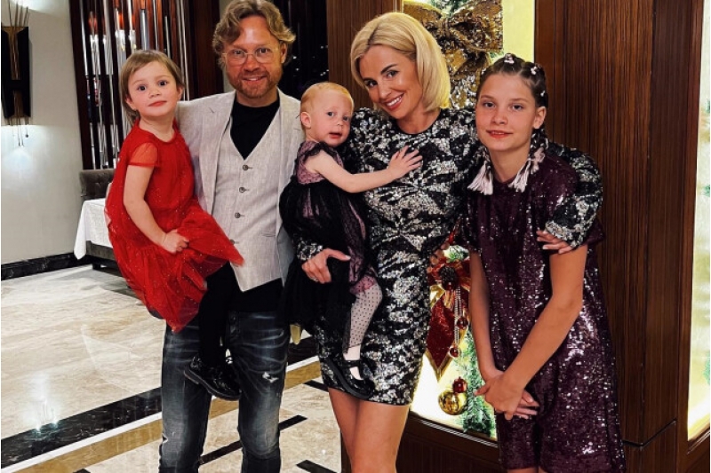 meshhur-mechqinin-ailesi-rusiyani-terk-etdi