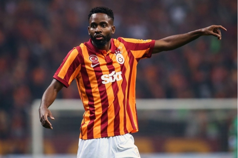 qalatasaray-futbolchusunu-teklif-etdi