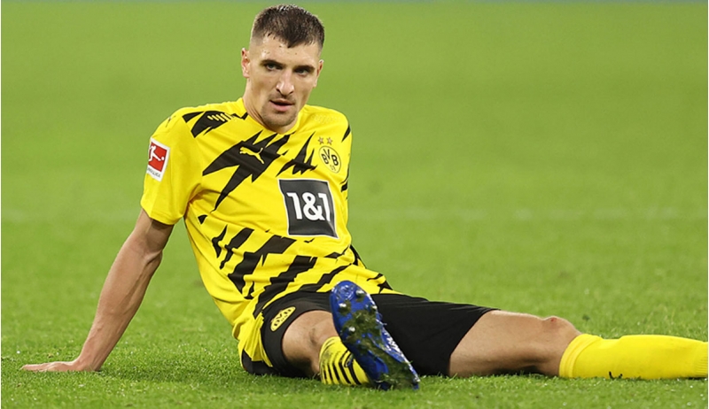 trabzonspor-klubu-belchikali-futbolchu-ile-maraqlanir-