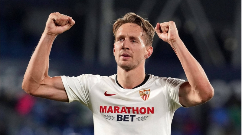 beshiktash-psvnin-futbolchusu-ile-maraqlanir-