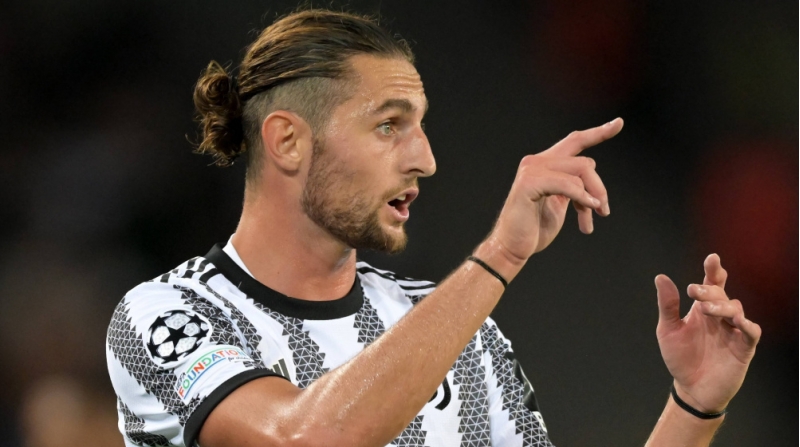 fransali-yarimmudafiechi-karyerasini-turkiyede-davam-etdire-biler-