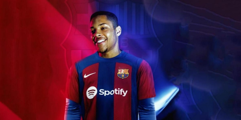 19-yashli-futbolchunun-meneceri-barselonaya-xeberdarliq-edib-