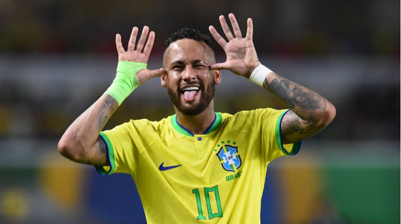 neymar-3-milyon-avroluq-cerime-ile-uzleshib-